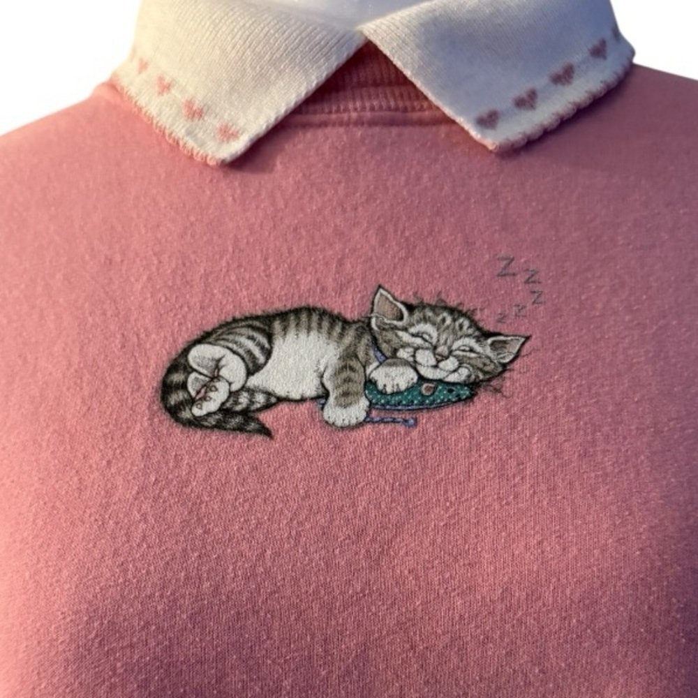 Vintage Day Breeze Pink Cat Sweatshirt Size L Embroidered Collar 90s Pullover - Picture 2 of 5